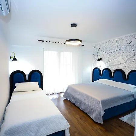 Center - Your Cosy Corner Apartamento Tirana